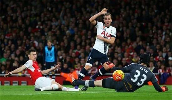 巨大压力下 巨大压力下